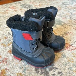 Cat & Jack Toddler Waterproof Snow Boots Size 5 NWT